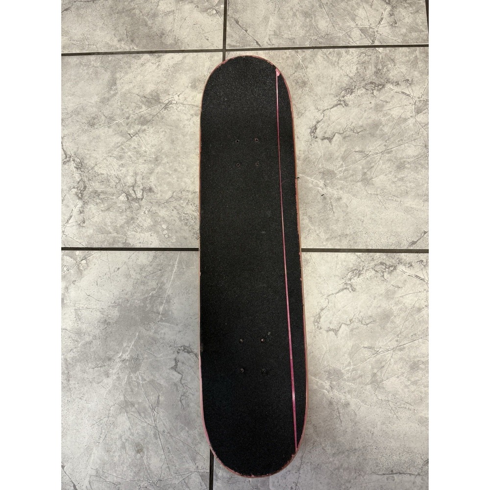 Episode x Spy Family Trio 8.25" Skateboard Deck